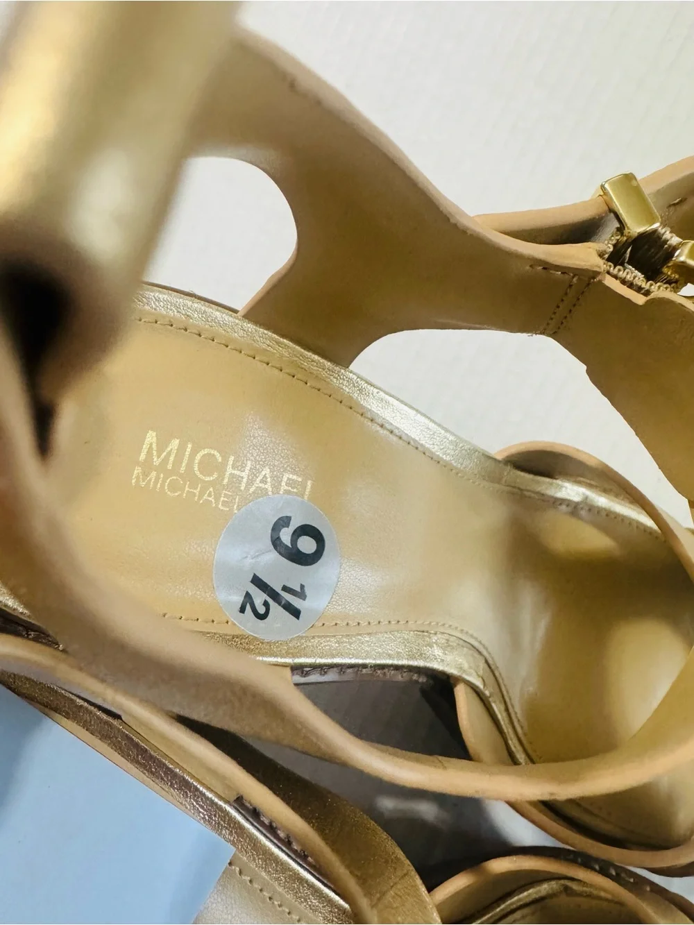 MICHAEL Michael Kors Gold Leather Wedge Sandals size 9.5